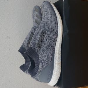 Adidas UltraBoost Uncaged Light Grey 